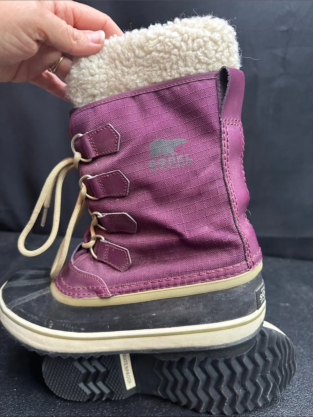 Sorel Women's Boots — Black Interior Label Detailing